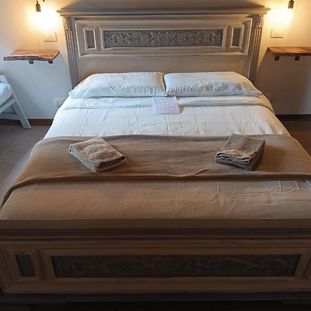 Casa Vacanze Castiglione - 4 Posti Letto Castiglione della Valle Екстериор снимка