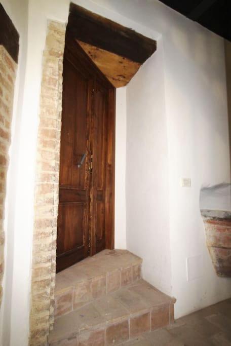 Casa Vacanze Castiglione - 4 Posti Letto Castiglione della Valle Екстериор снимка