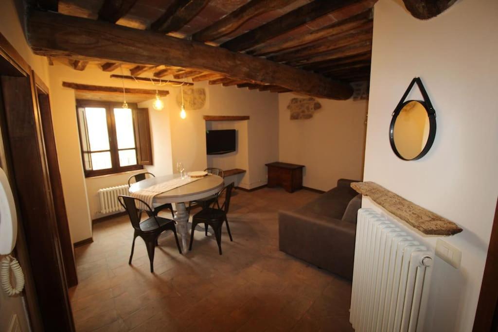 Casa Vacanze Castiglione - 4 Posti Letto Castiglione della Valle Екстериор снимка