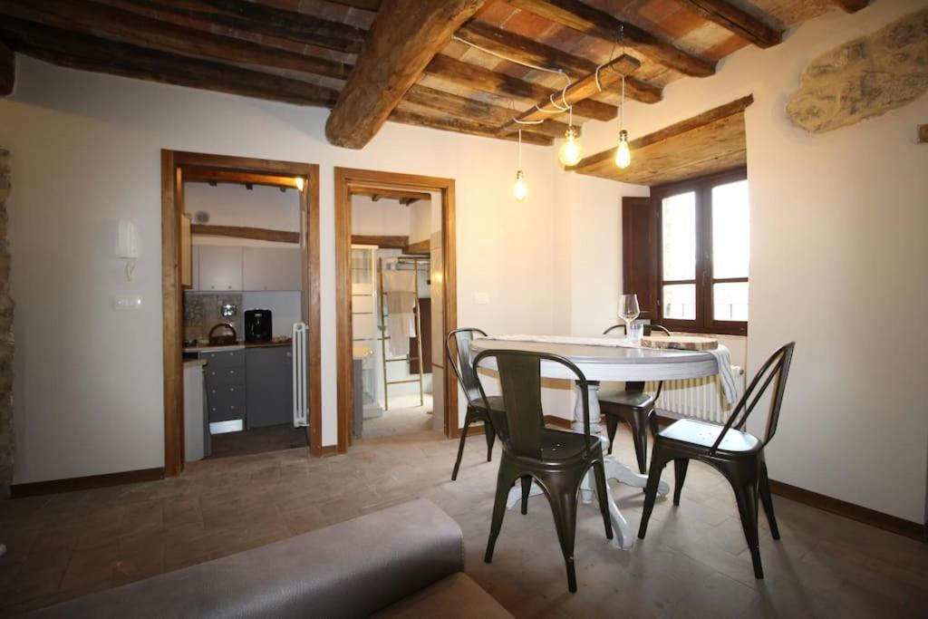 Casa Vacanze Castiglione - 4 Posti Letto Castiglione della Valle Екстериор снимка